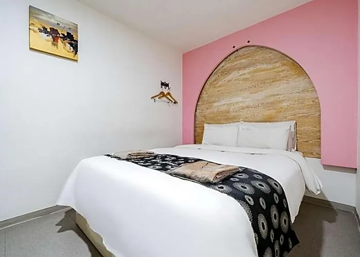 Goyang Hwajeong Vole Hotel 2*
